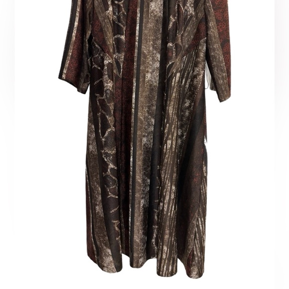 Signature by Robbie Bee lagenlook dark earth tones cowl neck 3/4 sleeve dress - Picture 2 of 3